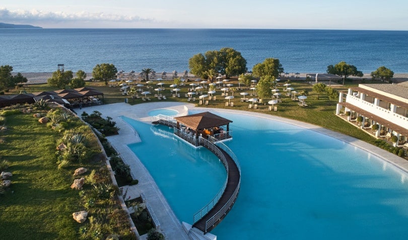 Cavo Spada Luxury Resort & Spa: Όαση διακοπών στο Κολυμβάρι της Κρήτης – Πολυτέλεια & αρμονία με περιβάλλον