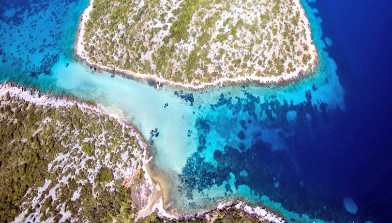 Κασονήσι Σάμου ή αλλιώς… η «Γαλάζια Λίμνη» της Ελλάδας