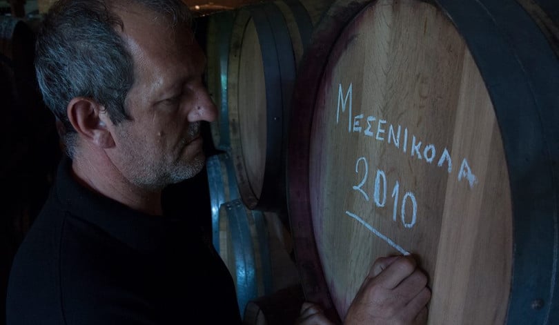 Made In Greece το Messenicola & ο Γιώργος Καραμήτρος: Το κρασί που αγάπησαν οι κριτικοί γεύσης – Ιστορία 5 αιώνων από την Καρδίτσα