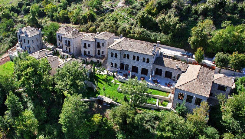 Aristi Mountain Resort & Villas πολυβραβευμένο διεθνώς: Πολυτελείς διακοπές  όλο το χρόνο στα Ζαγοροχώρια με spa & γκουρμέ εστιατόριο - Made in Greece