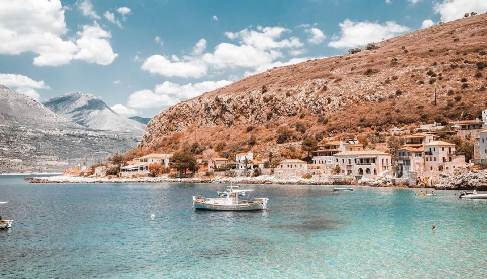 Το όνειρο δεν είναι μακριά: Οι 10 Top παραλίες της Πελοποννήσου από δέκα εξαιρετικούς Έλληνες φωτογράφους (φωτό)