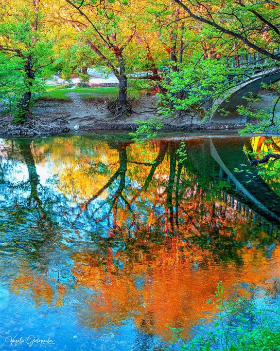 Φωτό ημέρας: Όλα τα υπέροχα χρώματα της ελληνικής φύσης στα Ζαγοροχώρια/ Photo: @vagelis_giotopoulos/ Instagram