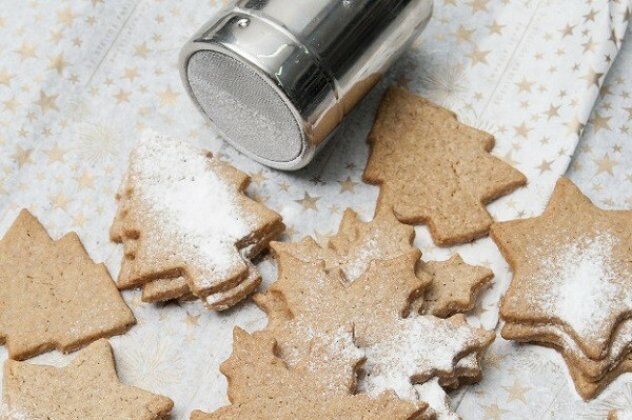 Στέλιος Παρλιάρος: Χριστουγεννιάτικα μπισκότα με μπαχαρικά